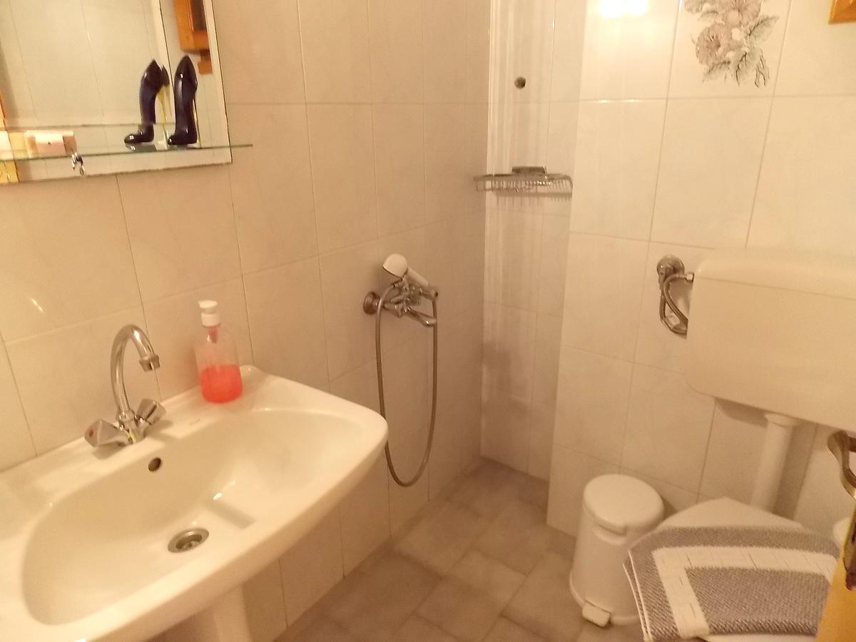 Kentia Apartament *